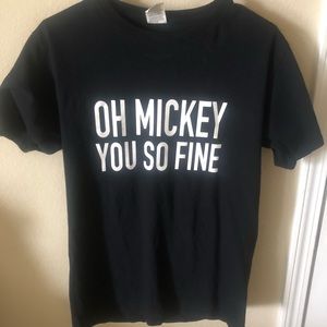 Disney Themed Top 🐭 🏰